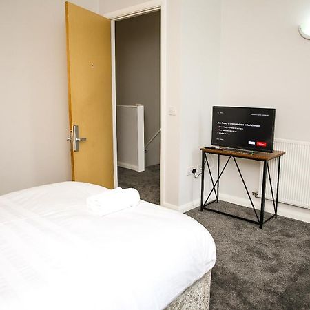 Crystal Home Manchester Dış mekan fotoğraf